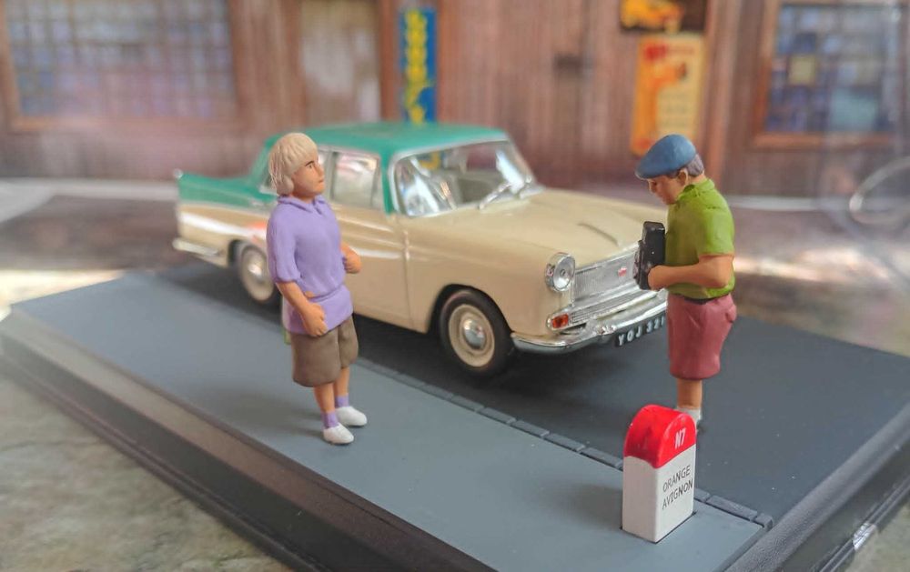 Austin Cambridge  Colecção Lá Route Bleue Escala 1/43