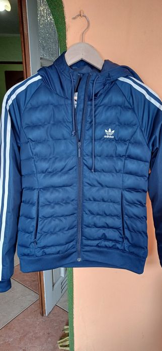 Kurtka adidas ocieplana