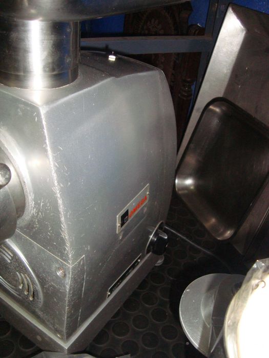 Picadoras  e  Serras  de  congelados