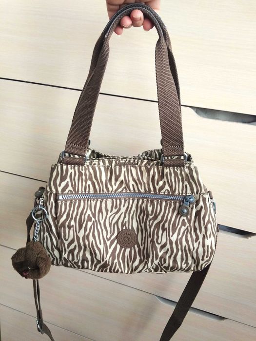 Сумка кроссбоди с ручками, зебра kipling