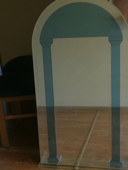 Lustro o wymiarach 110.5x60