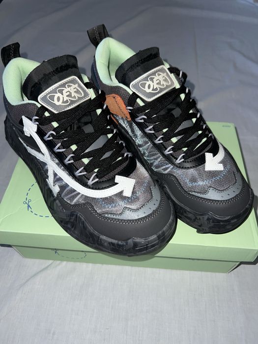 Кроссовки Off White Odsy-1000