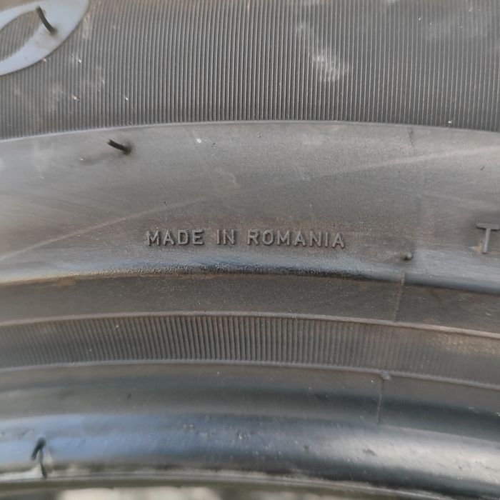 Пара літніх шин Pirelli 235/50 R20 235*50 20 Scorpion 002070