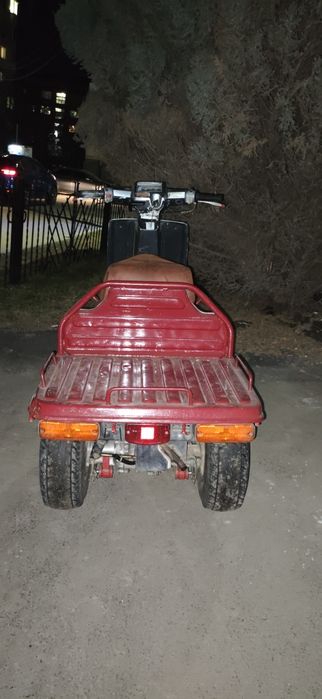 Скутер HONDA gyro UP