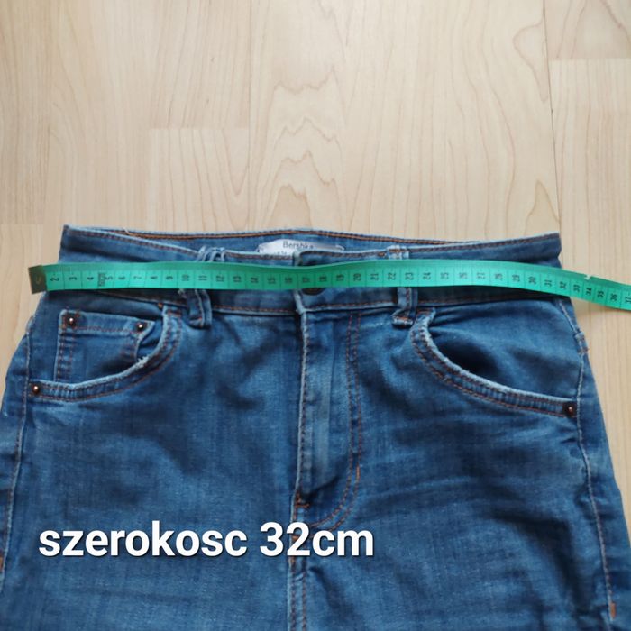Spodnie skinny Bershka