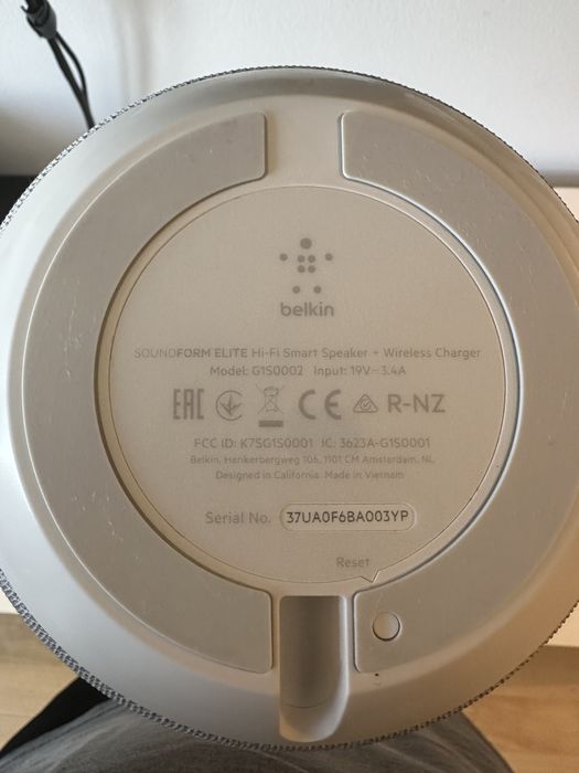 Belkin SOUNDFORM ELITE Coluna Inteligente Hi-Fi + Carregador Sem Fios
