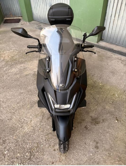 Scooter 125 com apenas 3000 km