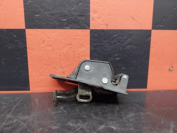 Fechadura / fecho porta trás direito CITROËN Berlingo (B9)