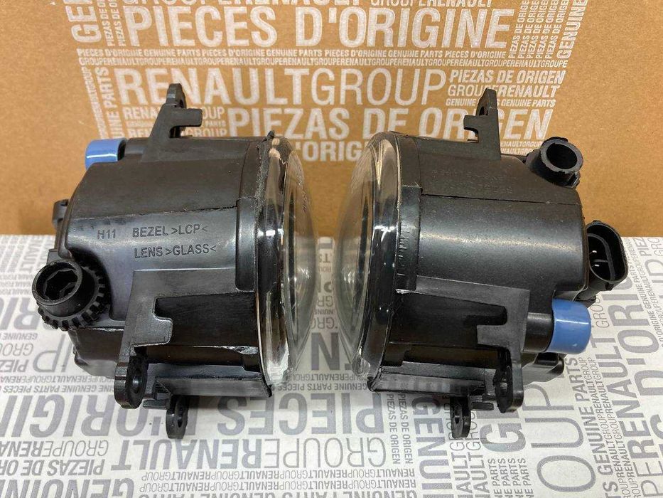 Противотуманні фари Рено Меган 3 Сценік 3 2003-2016