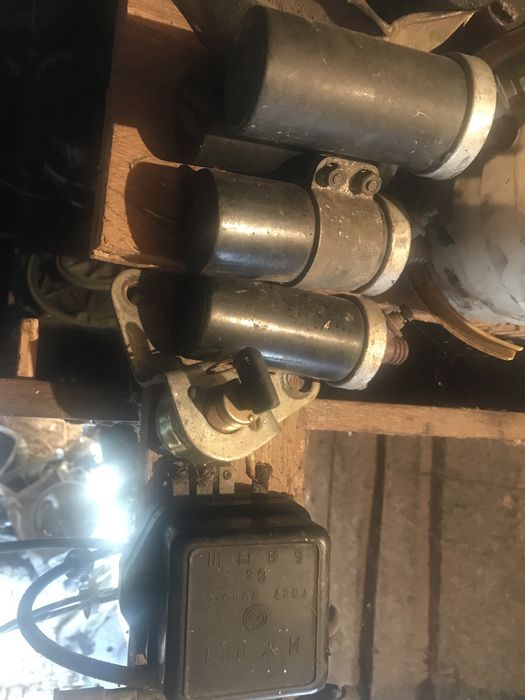 Продам бабини иж 6в