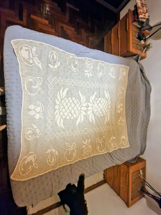 Lenço senhora e toalha em renda