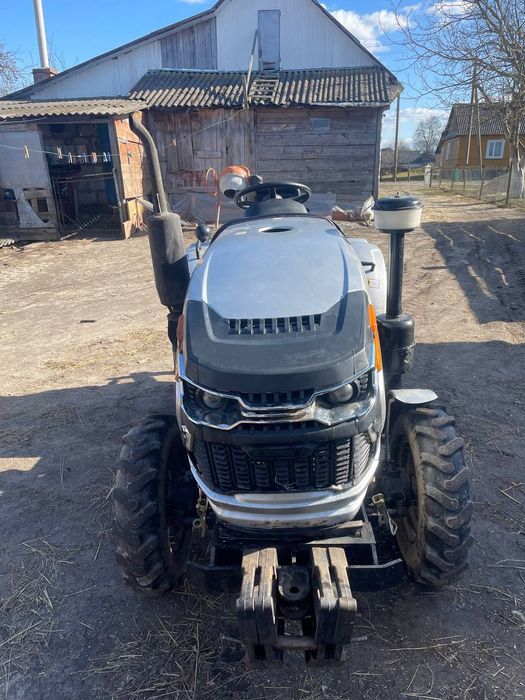 Продам хороший міні трактор