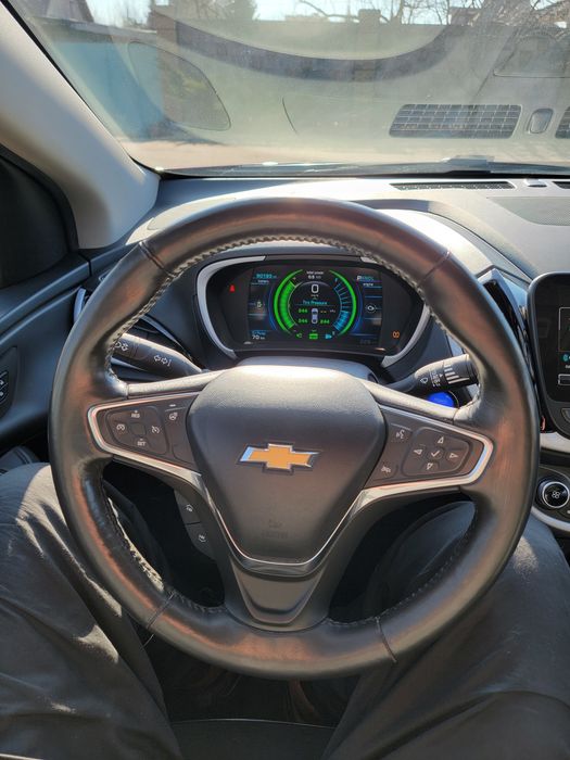 Chevrolet volt 2