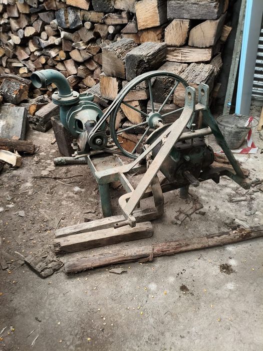 Bomba para tirar agua para trator