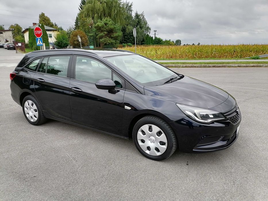 Opel Astra K Sports Tourer 2018r. 1.6 CDTI 110KM