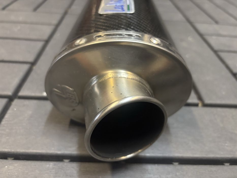 Escape em carbono Laeovinci como novo- NOVO VALOR