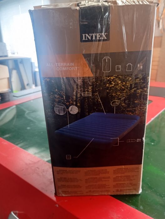 Colchão intex insuflável