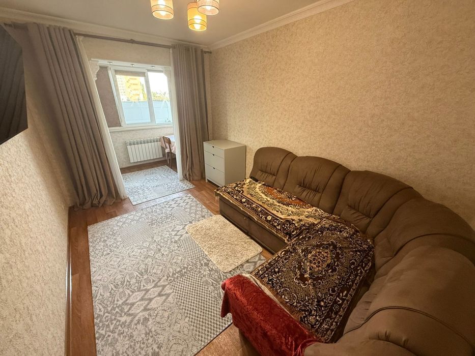 Продаю 2х комнатную крупногабаритную квартиру.  В Ингульском районе.