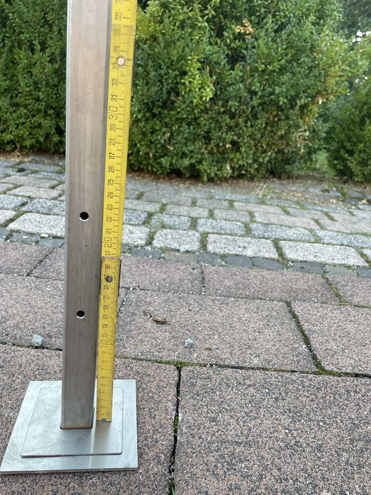 Słupki metalowe porządne
