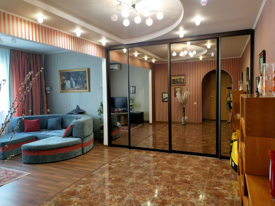 Сдам посуточно, свою уютную квартиру на Таирова ж/м"Радужный.