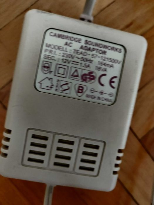 Głośniki 4.1 -Cambridge Soundworks PCWorks FourPointSurround -model SW1000