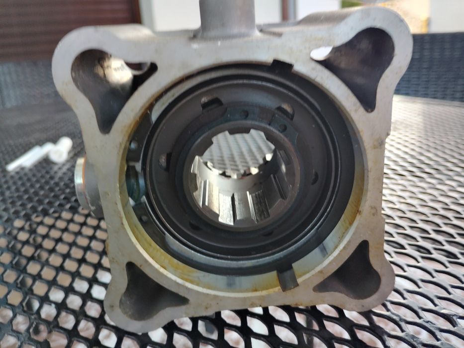 Przystawka odbioru mocy numery na zdjęciu