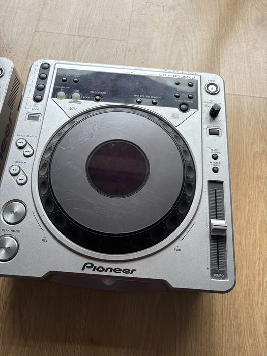 Native instruments Audio 6 + 2x pioneer cdjs 800 Mk2