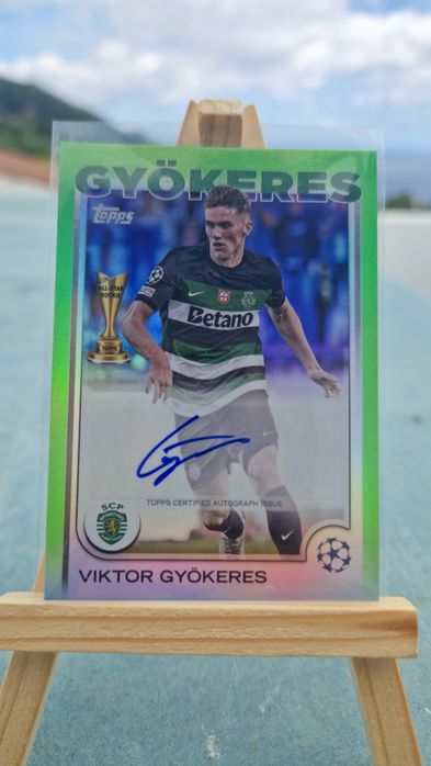 Carta Viktor Gyökeres Autografada Neon Green /199 – Topps UEFA CC 2024/25