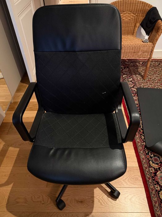 Cadeira - IKEA RENBERGET Swivel chair, Bomstad black
