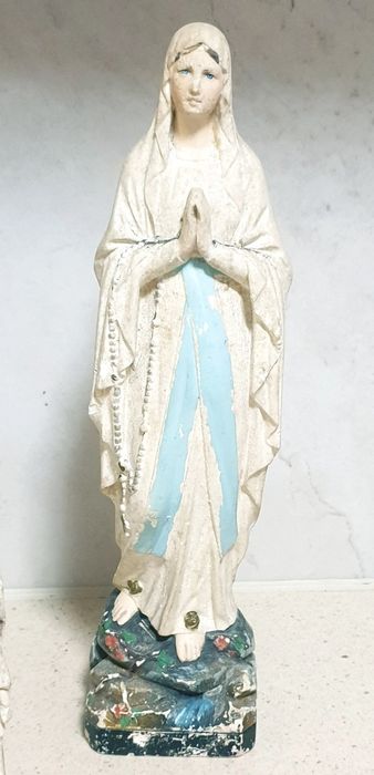 Lindas antigas francesas esculturas de Nossa Senhora de Lourdes