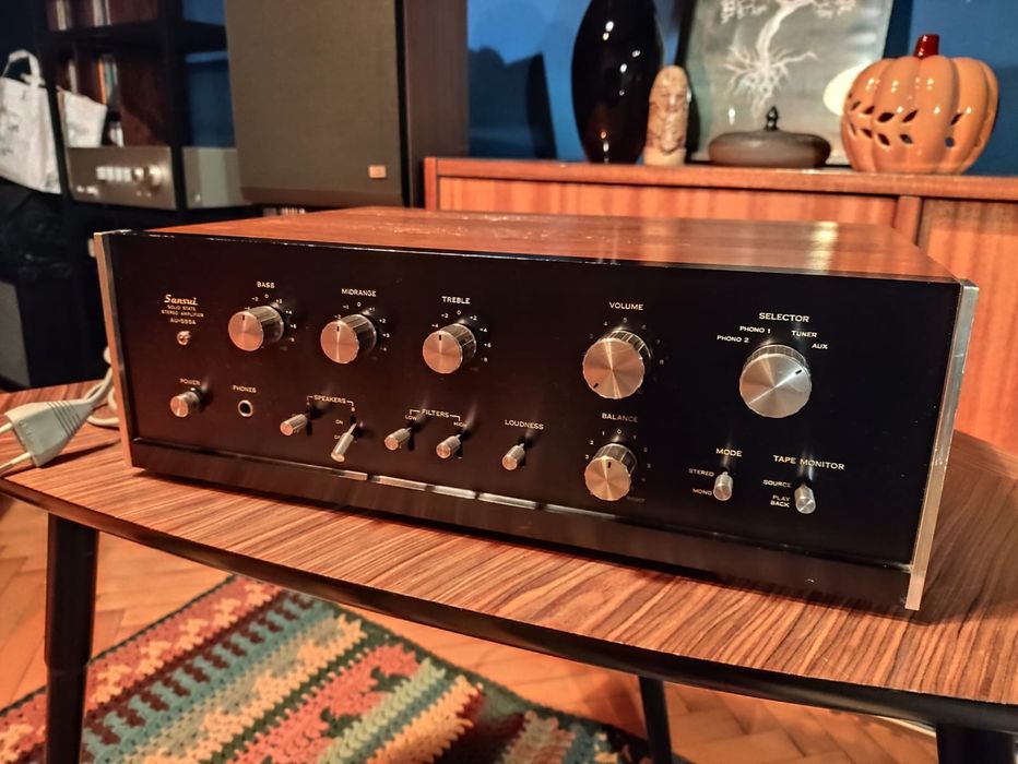 Wzmacniacz stereo Sansui AU-555A