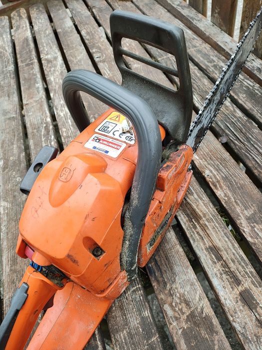 Piły Husqvarna 345,154SE.