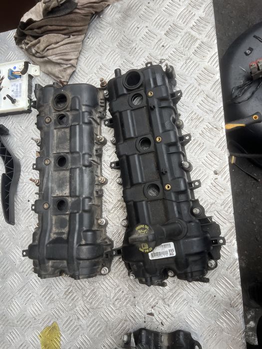 Крайслер 300с chrysler 300c год 2015 клапанная крышка 3.6