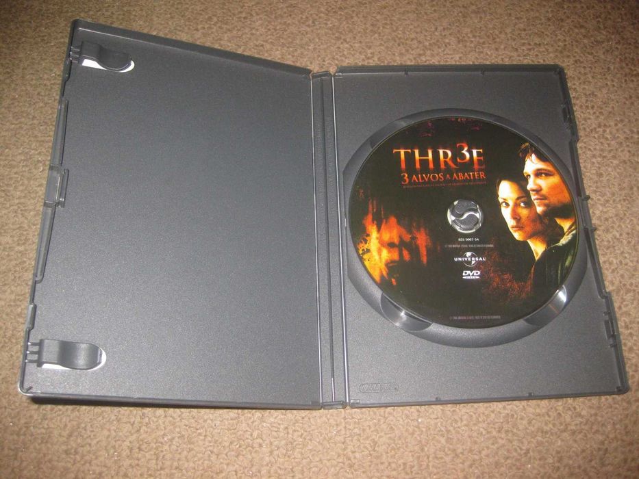 DVD "Thr3e- 3 Alvos a Abater" de Robby Henson