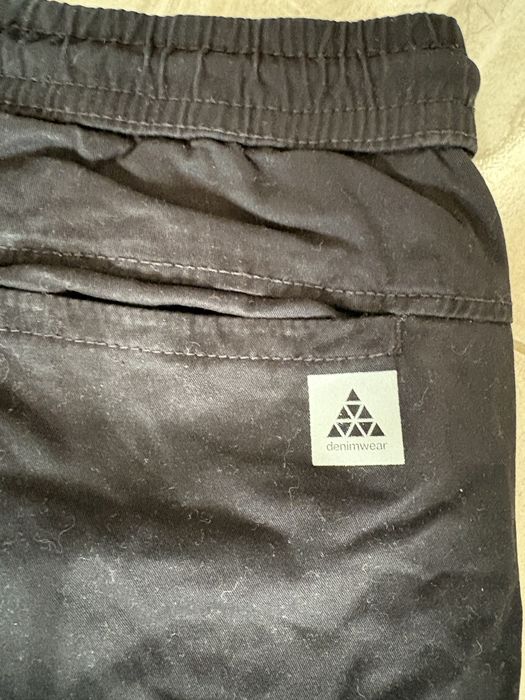 Штвни Zara чолоічі мужские джинс L
