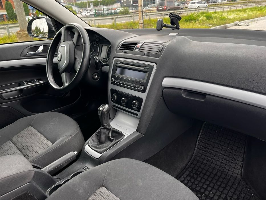 Оренда з правом викупу, автомобіль Skoda Oktavia 2011