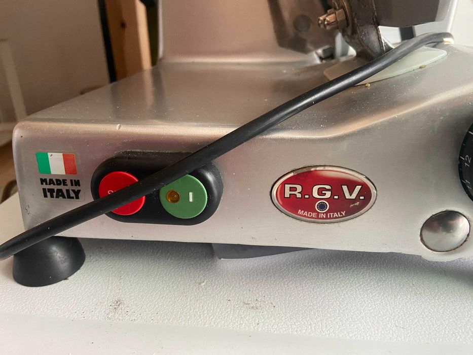 Máquina de Fatiar64585315165443122