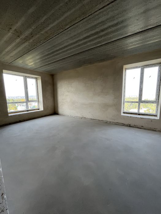 Велика євро 2 к квартира з ЖК Нові Метри . Є можлиаість переплагувати