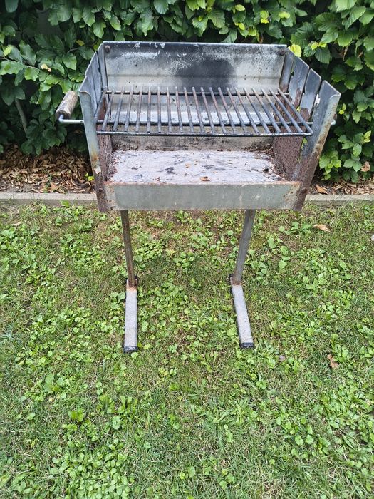 Grill ogrodowy  Enders