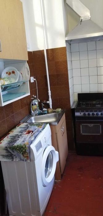 Здам кімнату на метро  Дарниця(5 хвилин пішки) 6000грн+ком.