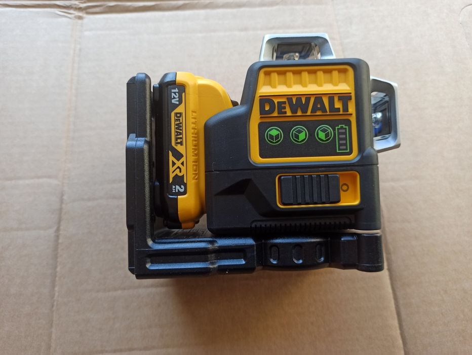 Laser DeWalt DCE089G + Bateria 2.0ah 12V Nowy Sułkowice • OLX.pl