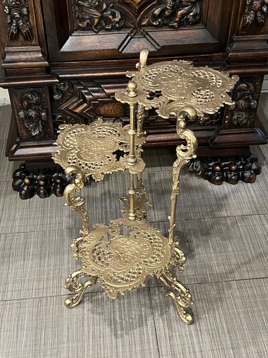 ГПідставка під квіти скульптури вази.Чавун.Лиття.Франція