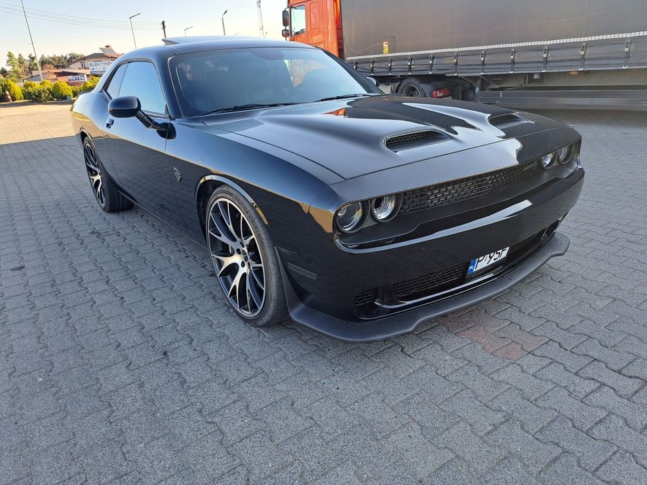 Challenger Charger Dodge 808km Hellcat red eye redeye 2022r mustang