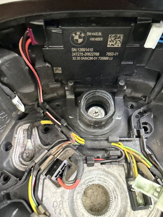 BMW I4 g26lci рестайл руль рульове колесо бмв г26