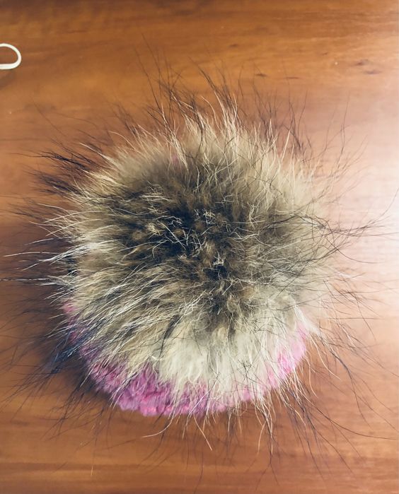 Шапка женская вязанная Odyssey АСТРИТ помпоном бубоном фламинго 55-58