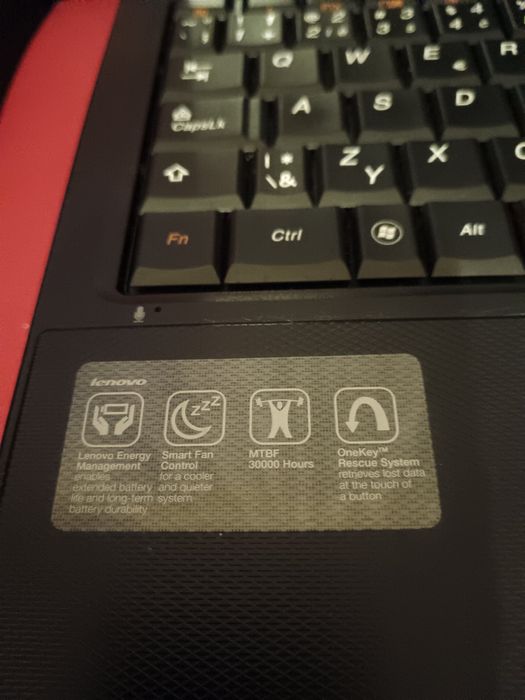 Ноутбук  Lenovo б/у