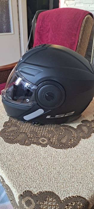 Sprzedam kask szczękowy