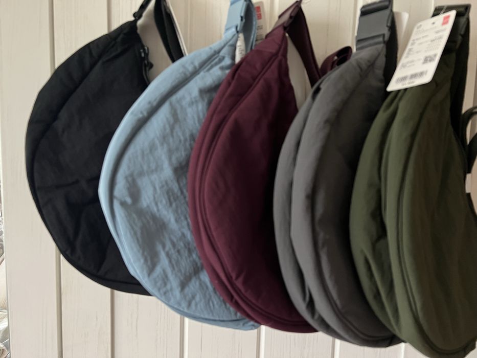 Сумка бананка Uniqlo