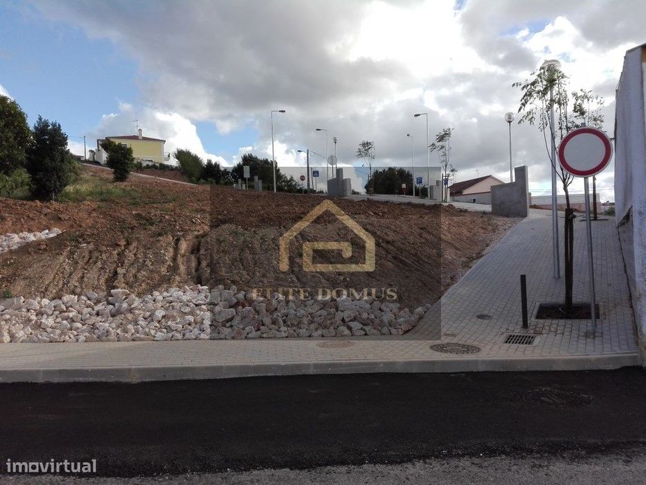 Terreno Urbano Carvalhal - Abrantes.