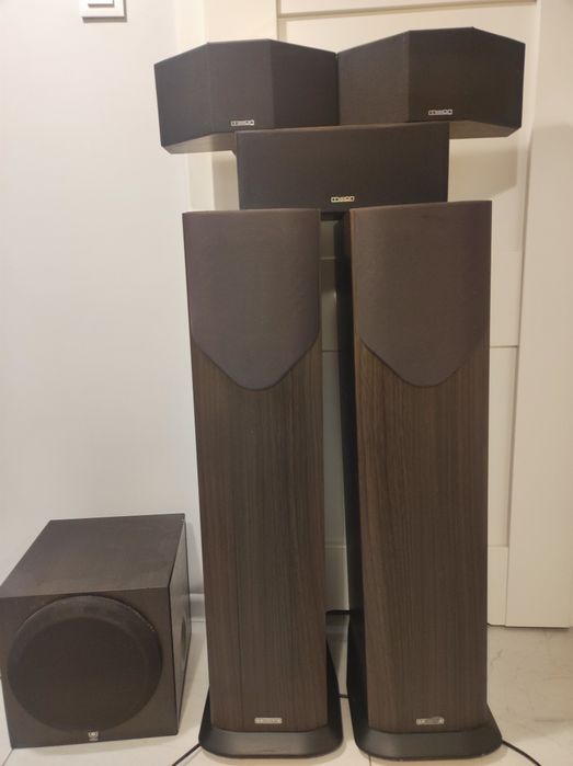 Zestaw kolumn i głośników Mission M33i + MHT System + Subwoofer Yamaha